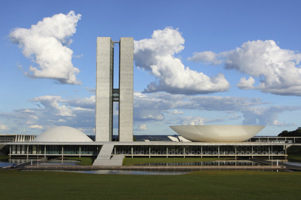 Dicas para entender melhor sobre política