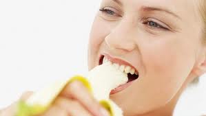 A banana é rica em nutrientes, e proporciona diversos benefícios a saúde.