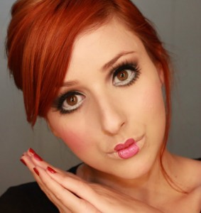 Como fazer maquiagem estilo boneca. (Foto:Reprodução) créditos de imagem: http://allmylooks.com.br/2012